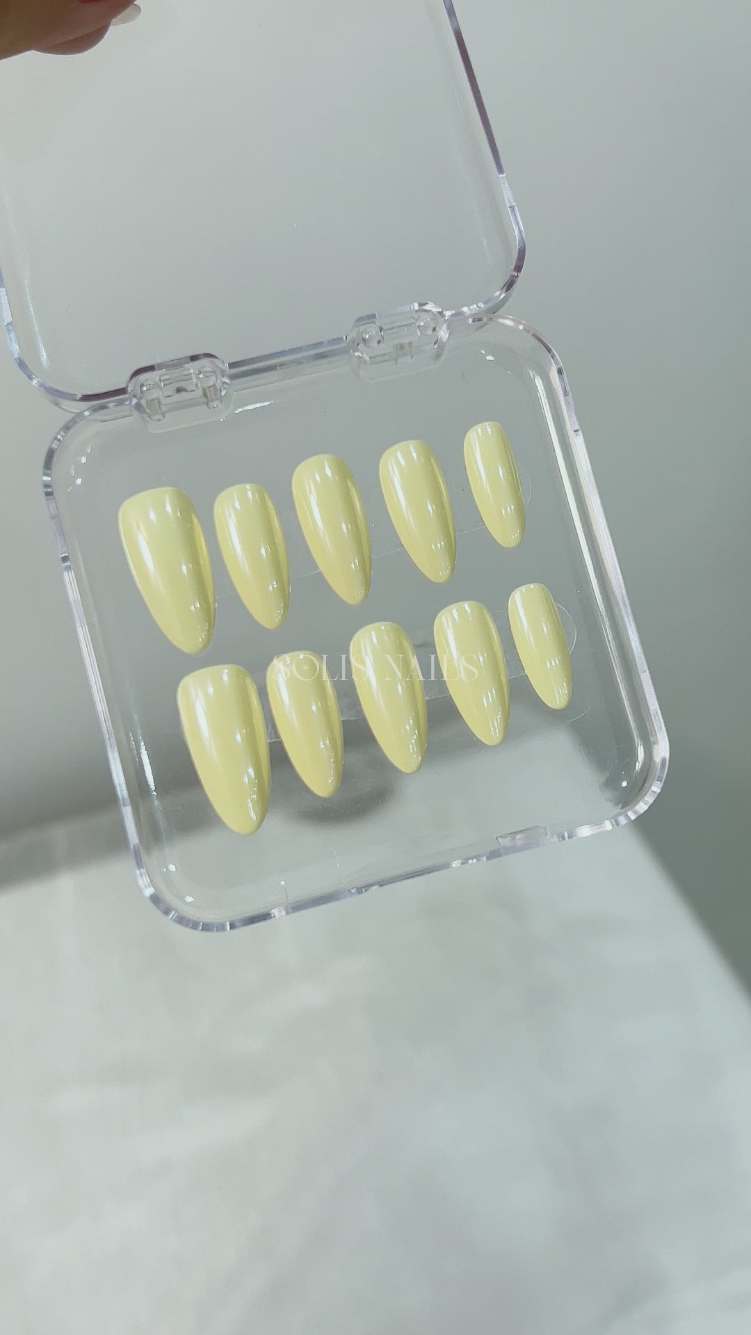 Load video: Soft Pistachio Glow