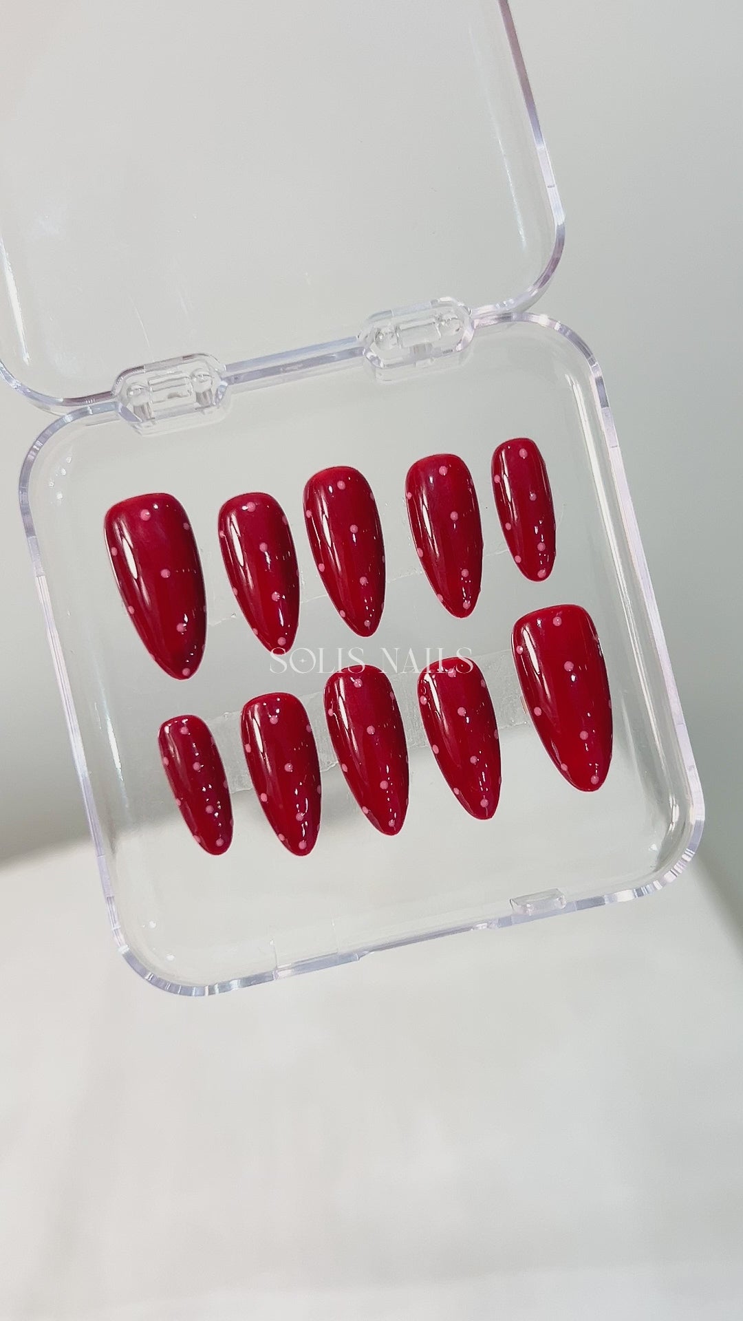 Load video: Scarlet Gloss